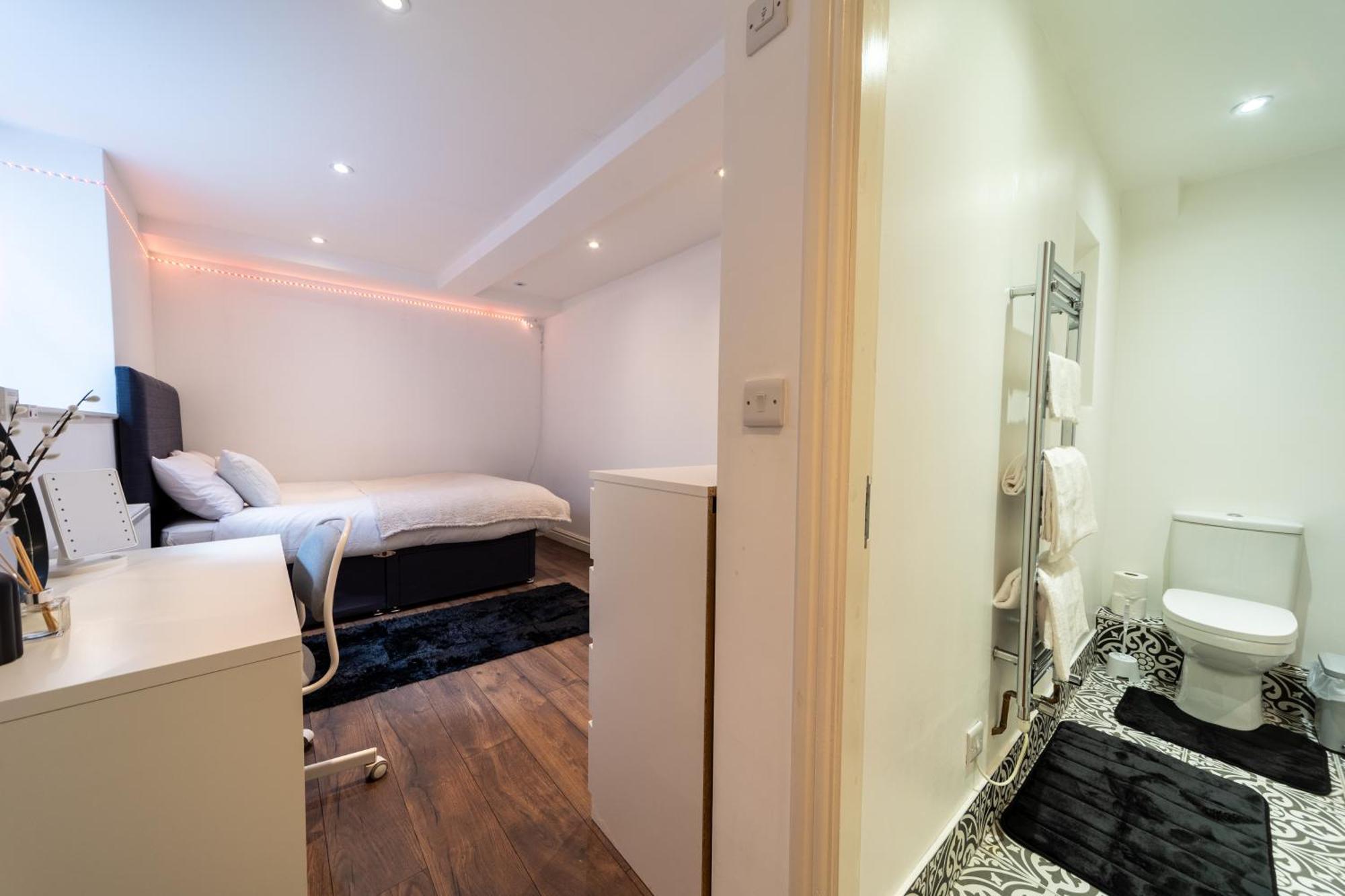 Apartment Excellent 3 Bedroom, 3 Baths, Centre, Netflix, Amazing Location! Leeds (West Yorkshire)